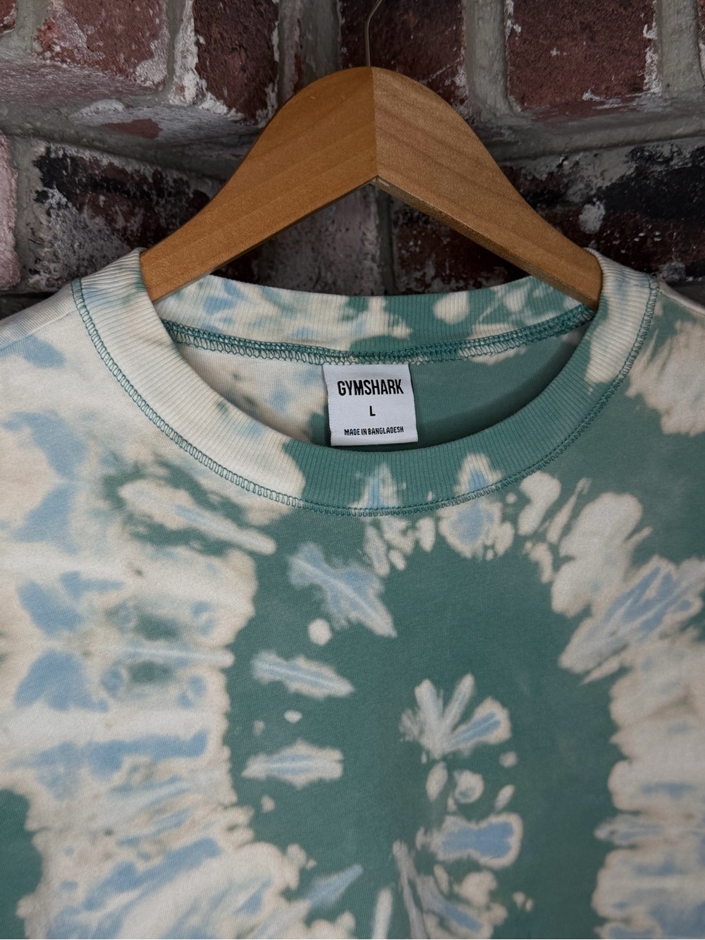 Gymshark Boxy Gym Custom Bleach Spiral Tie-Dye Cropped Tee- Seafoam Green/Cream - Picture 5 of 9